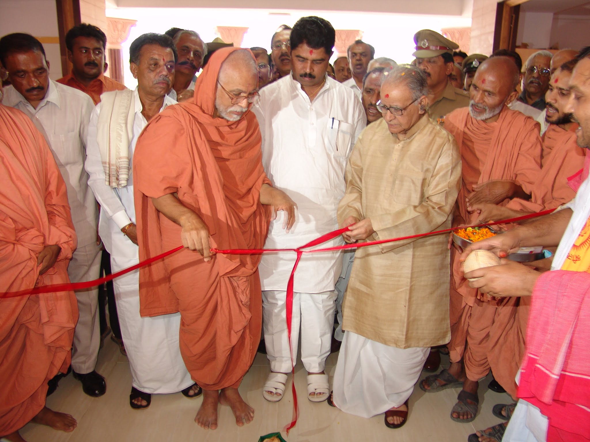 Inaugural Function at Shree Swaminarayan Gurukul Bangalore