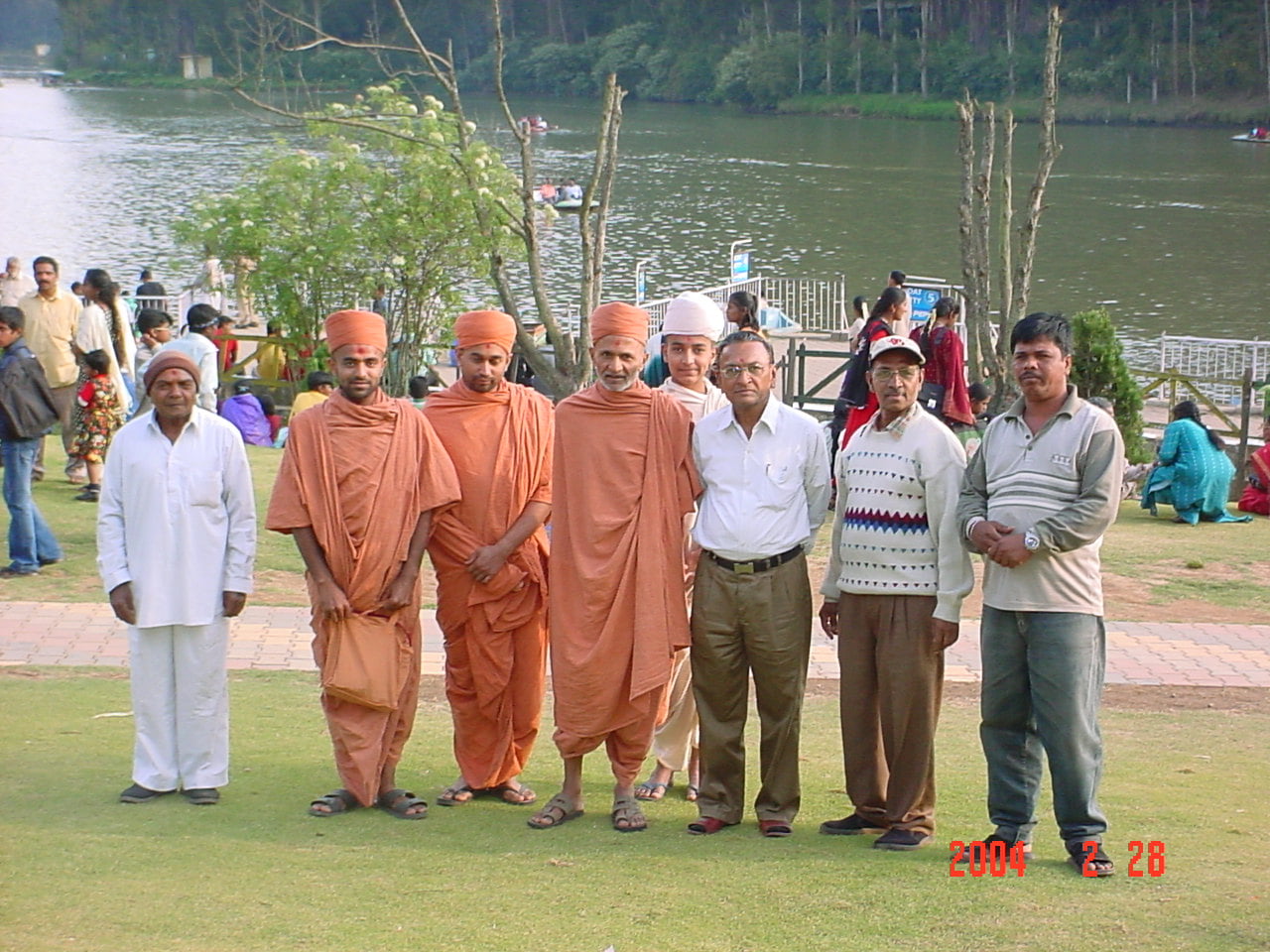 Pujya Bade Swamiji and the Sant Mandal Tours Ooty