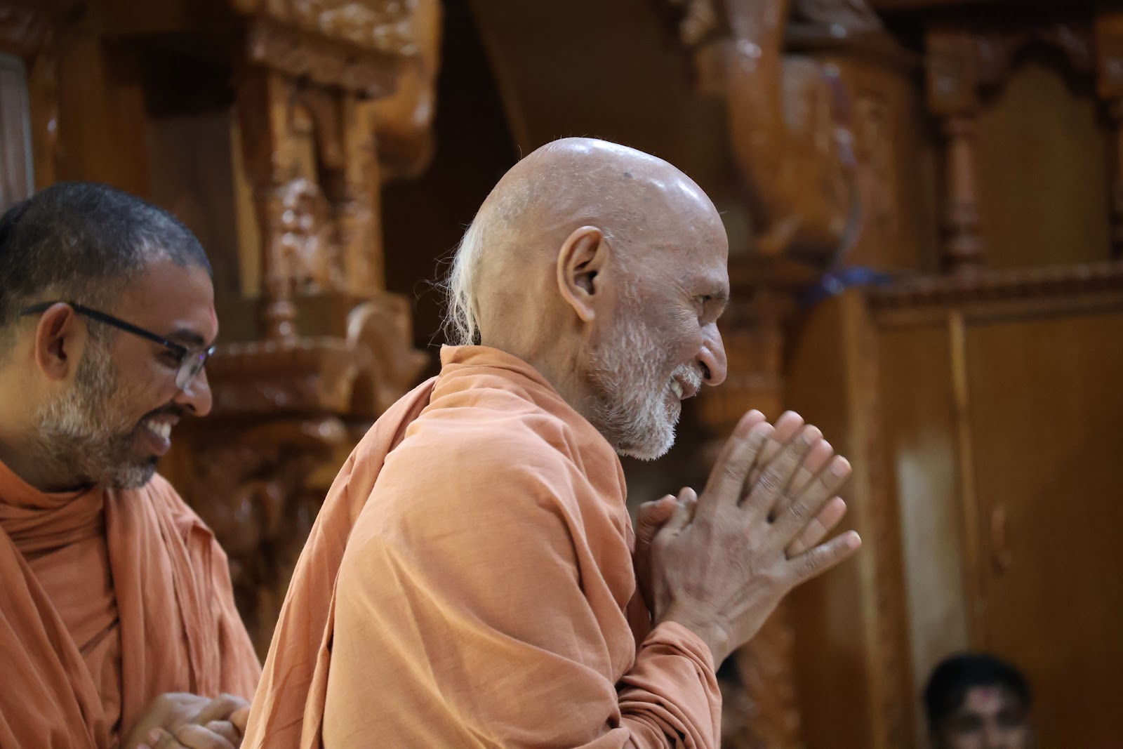 Mahant Swamiji welcoming