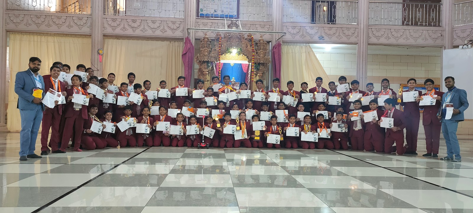 GOLD MEDALS IN NATIONAL ART COMPETITION