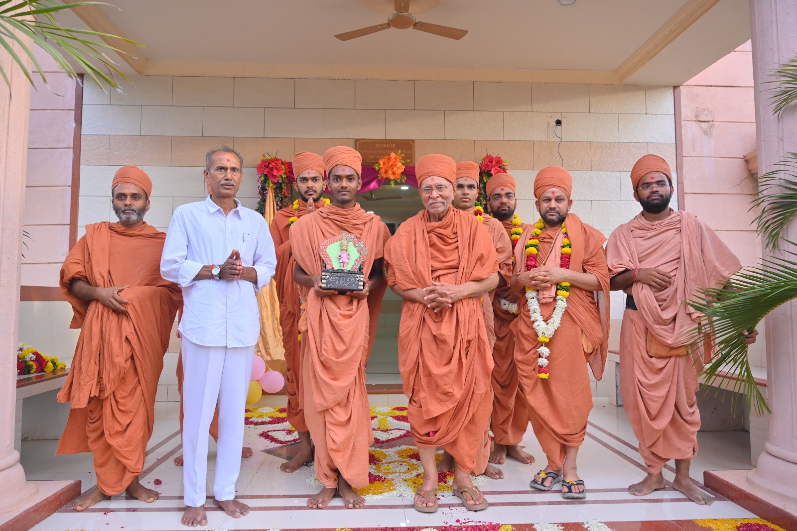 Gurumaharaj’s Divine Visit