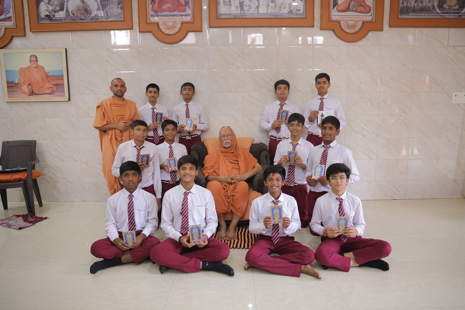 Gift to Chandrayan Vrath Students