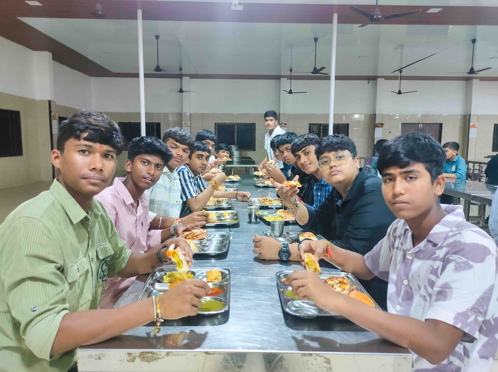A Gurukul-Style Rakshabandhan Feast of Love and Tradition