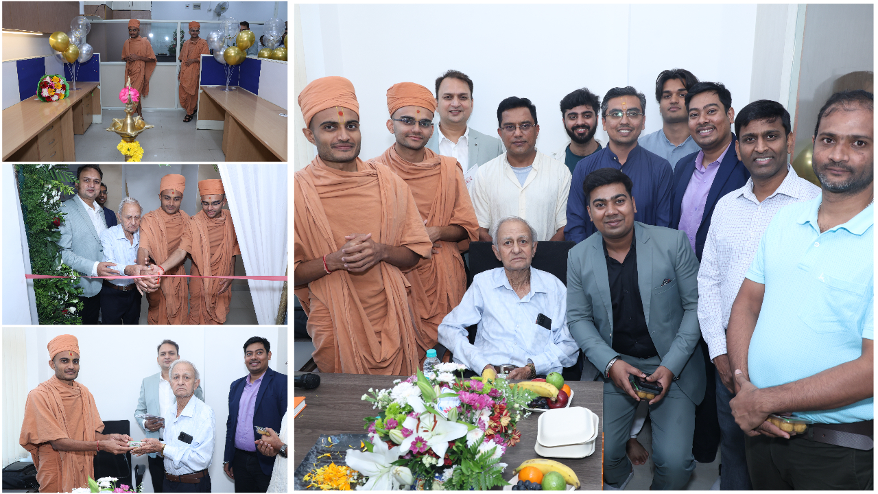 Pujya Swamiji Bless The Launch Of Robopreneurs Robotics Center