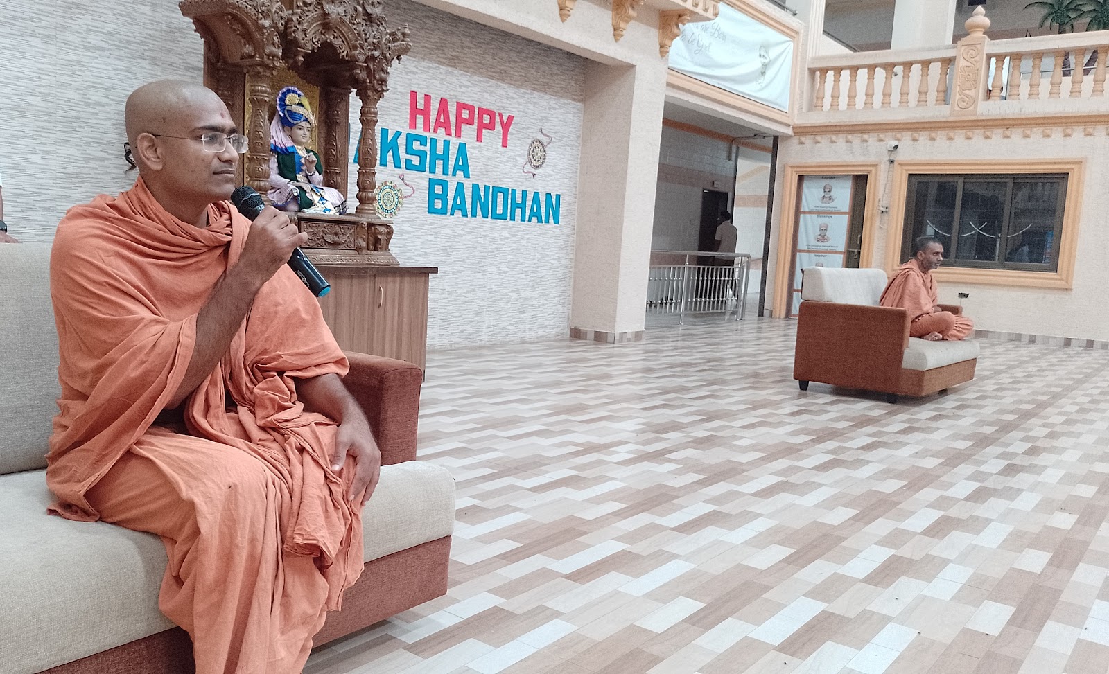 Rakshabandhan Joy with Swamijis’ Blessings