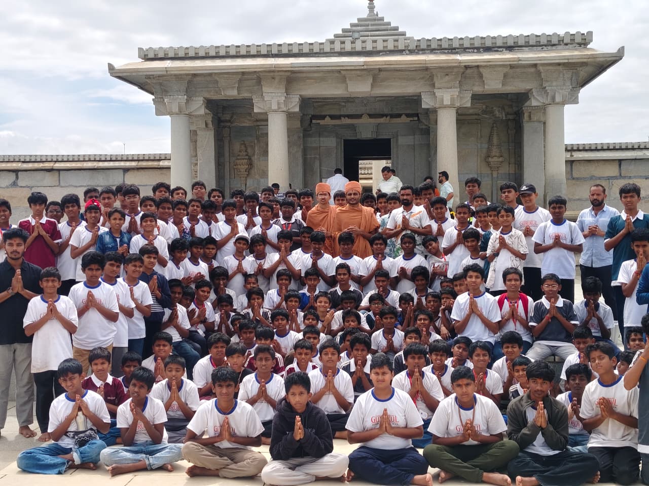 Educational Adventure Trip – Kareghatta Trekking & Venugopalaswami Temple